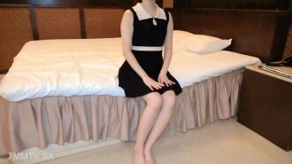 FC2-PPV-4513137 Menacing face! White, pure white body, equal adjustment of development and skin color! Besides this, the