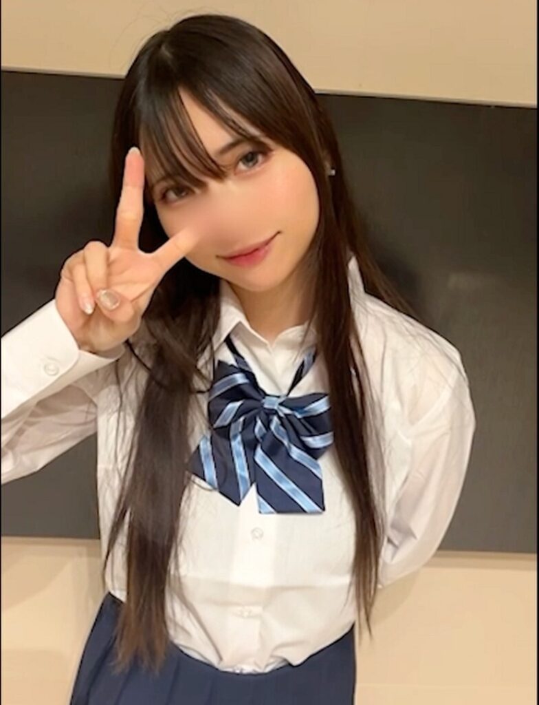 FC2-PPV-4634167 [Hidden Gem] 19-year-old former track and field athlete, H-cup Miru-chan, experiences her first ever int