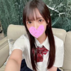 FC2 PPV 4747824 A pure and innocent-looking girl with long black hair, 19 years old, with an idol-like face, gives a hea